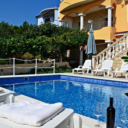 Apartments Villa Ra Zaboric Exterior foto